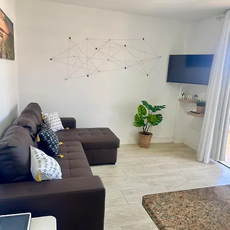 Cozy Cristianos * アロナ